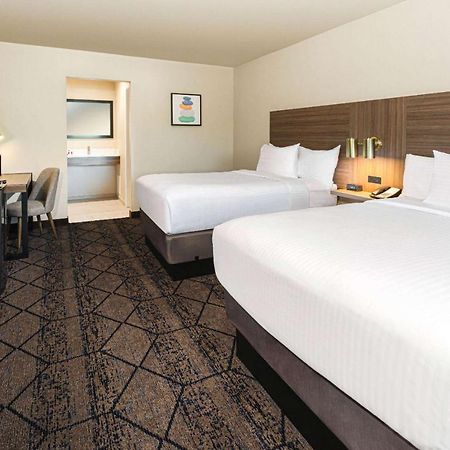 Ramada By Wyndham Modesto Yosemite Area Hotel Luaran gambar