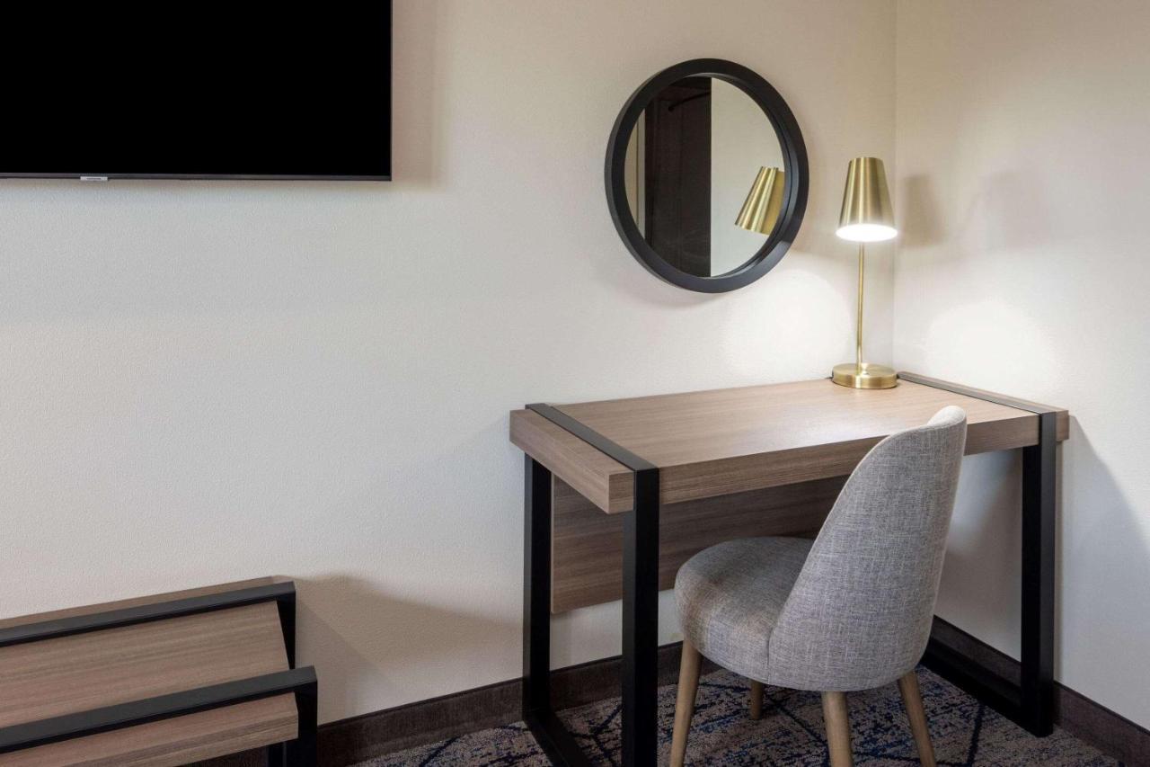 Ramada By Wyndham Modesto Yosemite Area Hotel Luaran gambar
