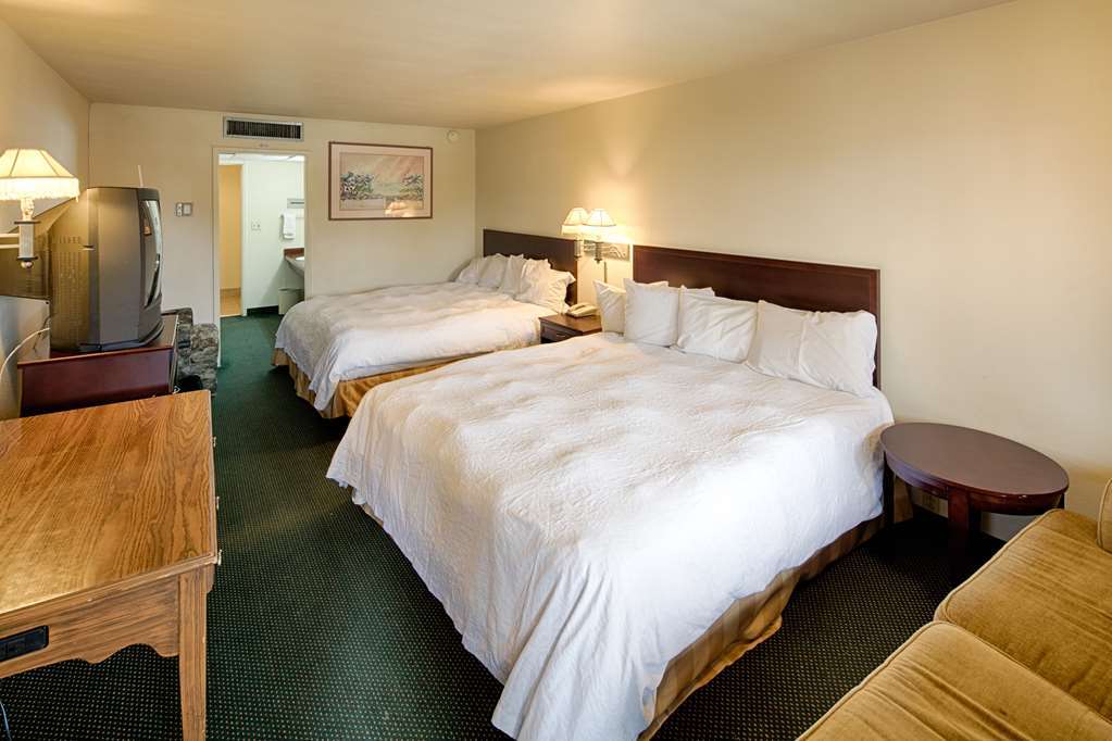 Ramada By Wyndham Modesto Yosemite Area Hotel Bilik gambar
